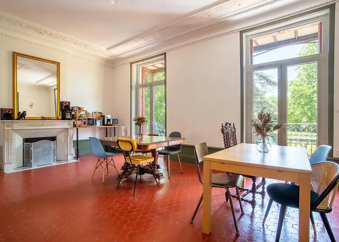 Un Chateau Pour Vos A 10min Agde