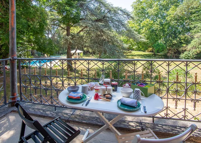 Hotel Un Chateau Pour Vos A 10min *