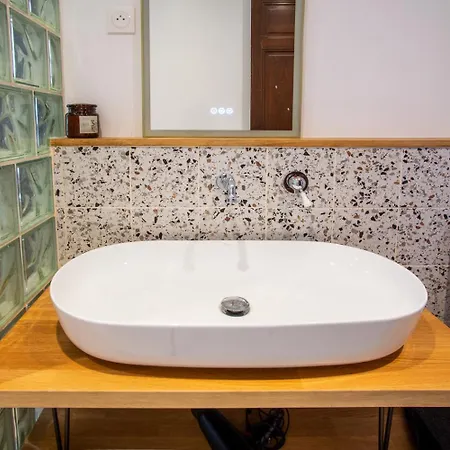 Un Chateau Pour Vos A 10min * アグド